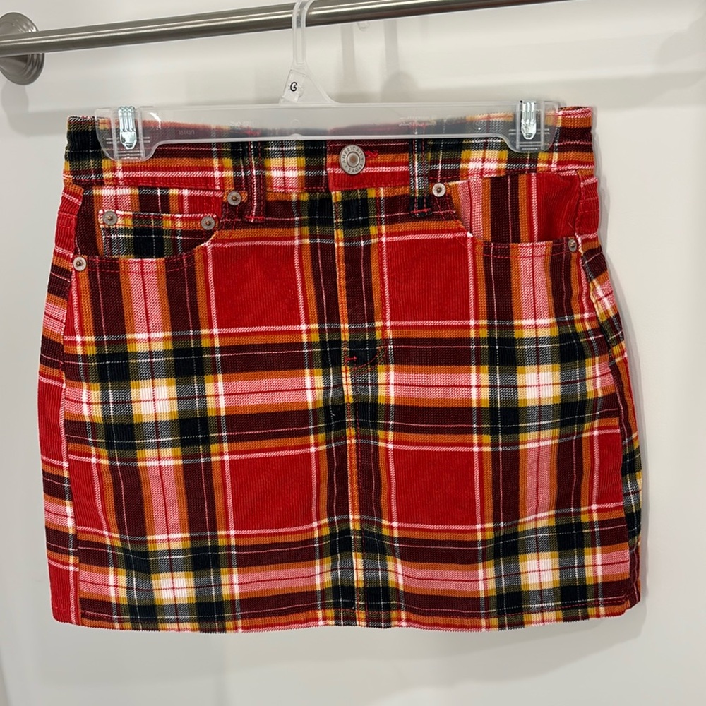 American Eagle Plaid corduroy Mini Skirt in size 0